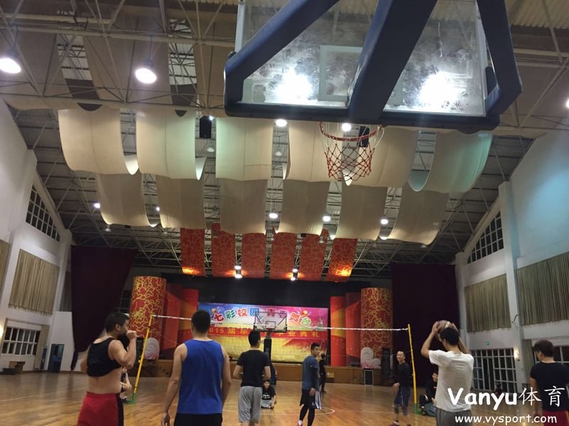 塘栖三中篮球馆