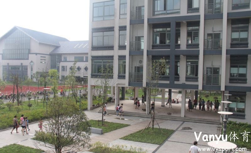 杭州钢苑小学篮球场